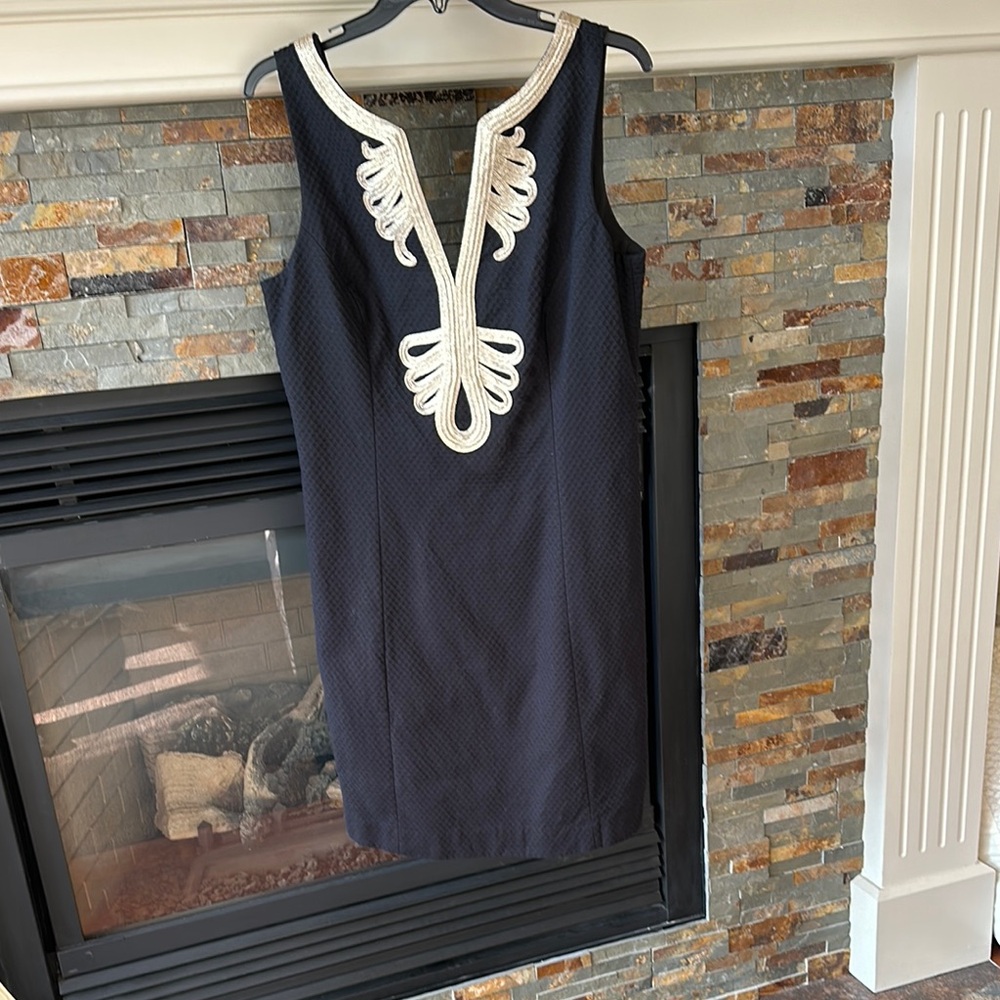 Lily Pulitzer Janice Shift Dress - Picture 2 of 4